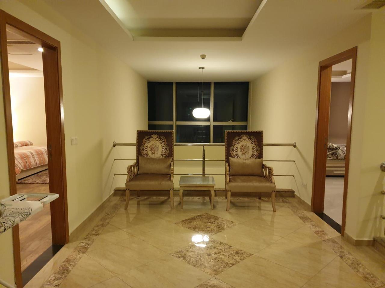 Royal Residencia Centaurus Appartamento Islamabad Esterno foto