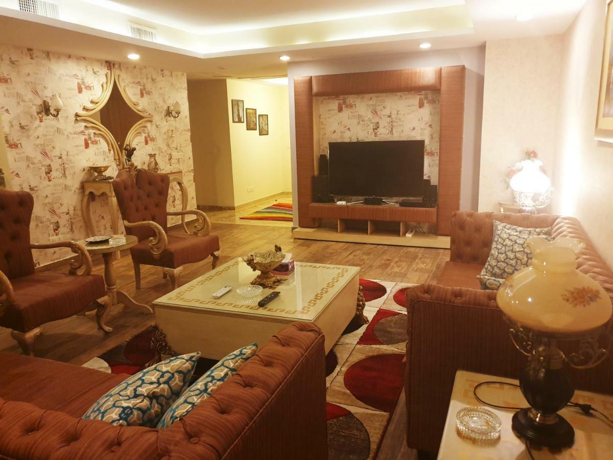 Royal Residencia Centaurus Appartamento Islamabad Esterno foto